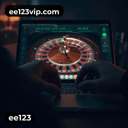 App ee123 para iOS e Android — interface mobile, login biométrico e PIX integrado